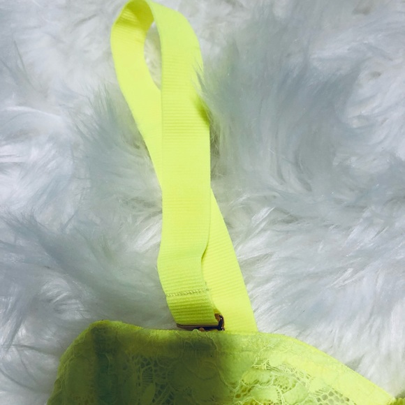SoldFor Love & Lemons Lace a neon Underwire - Picture 3 of 5